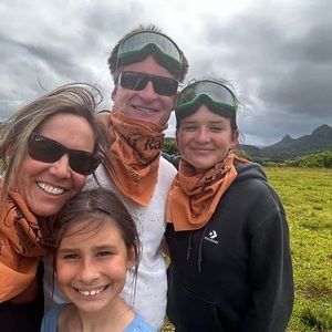 Meet your Posher, Casey